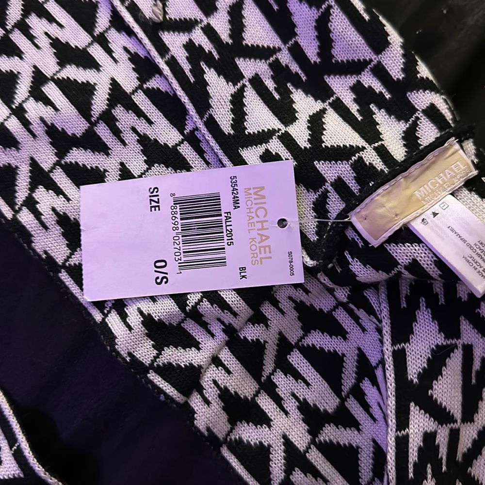 Micheal Kors Infinity Scarf
